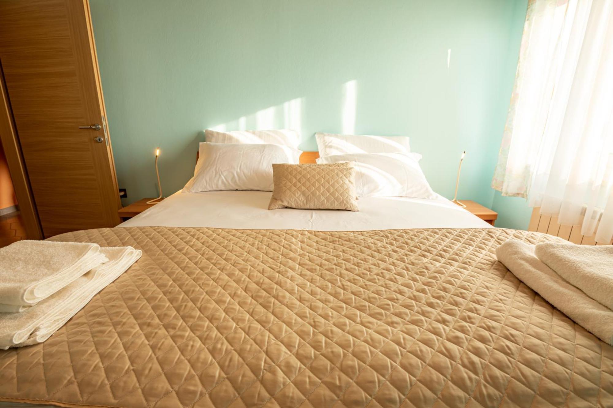 Adriatic Bay Apartments Portorož Quarto foto